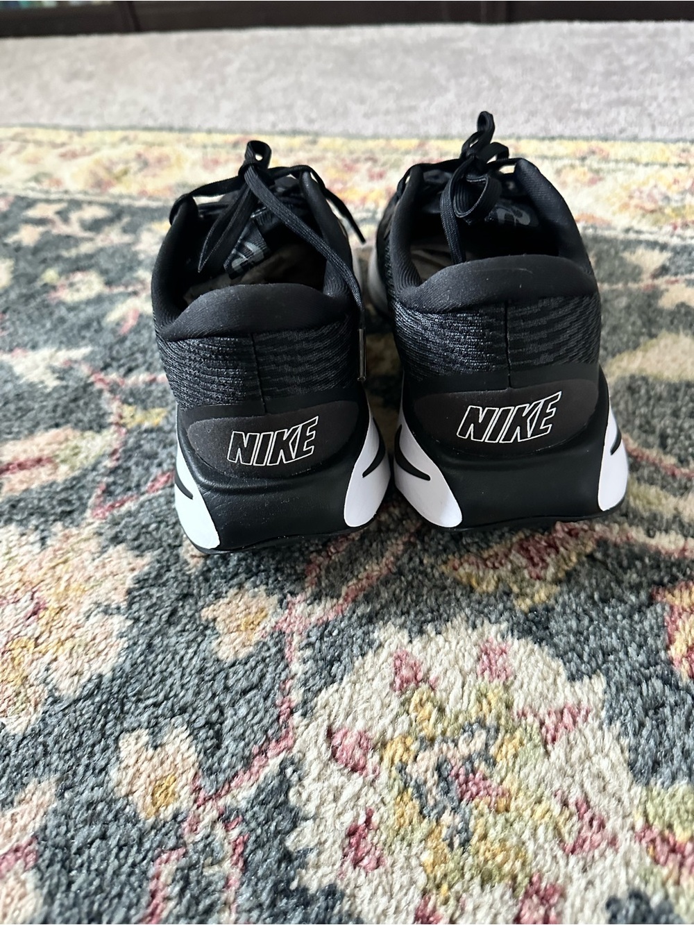 Nike DV1238-001 Women’s Motivate Walking Shoes Size 10 NWOT - Picture 11 of 11
